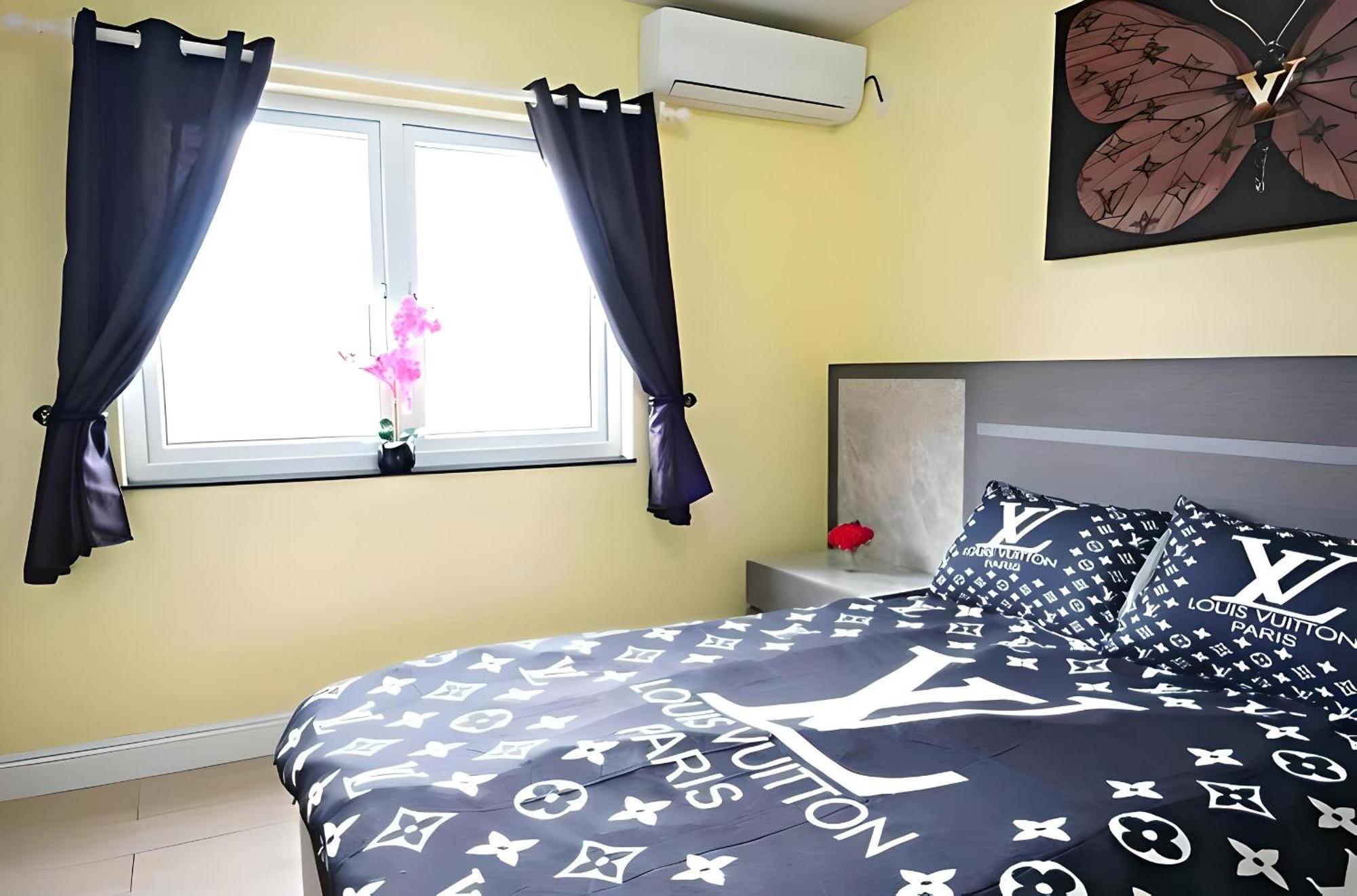 Apartment In Downtown At The Beach Nassau Bagian luar foto
