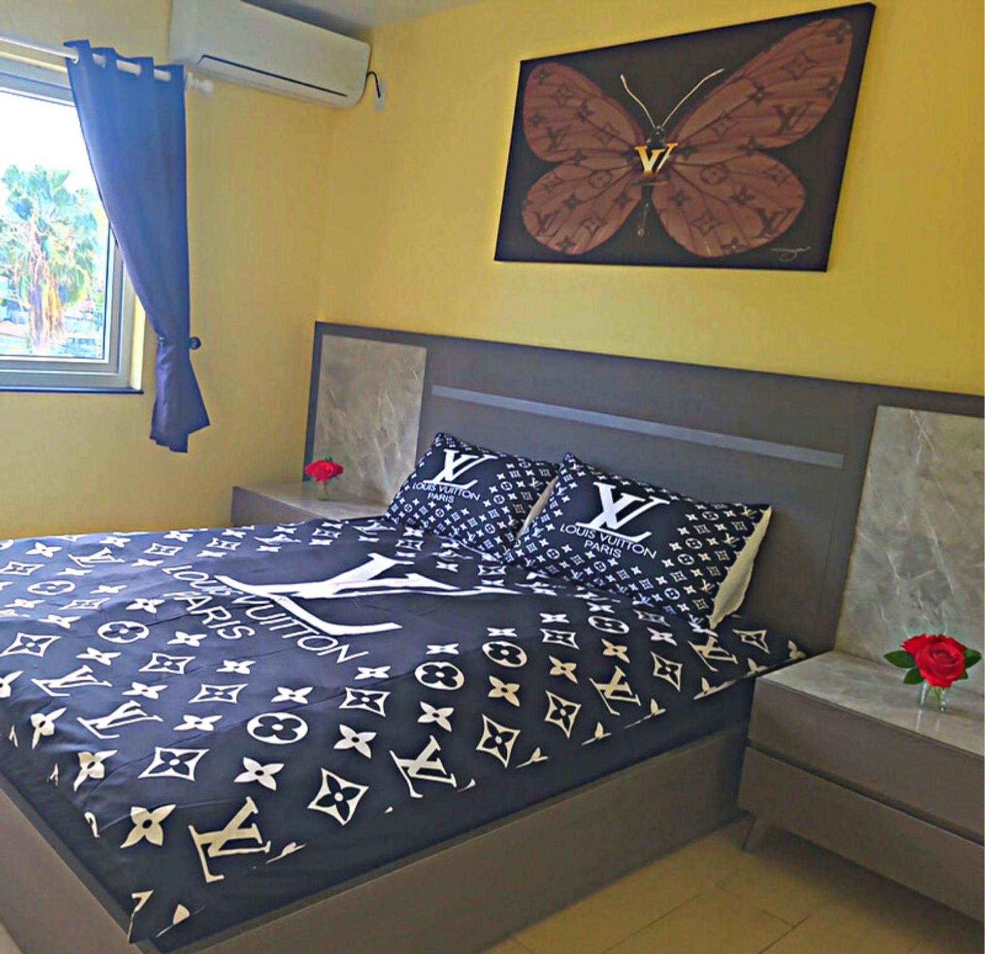 Apartment In Downtown At The Beach Nassau Bagian luar foto